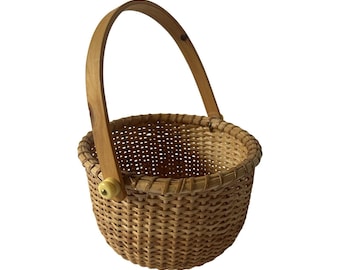 Vintage Woven Round Nantucket Style Basket w/ Wooden Swing Handle Tight Weave