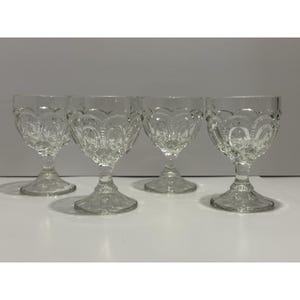 L.E. Smith Moon And Stars Goblet Set Of Four Clear