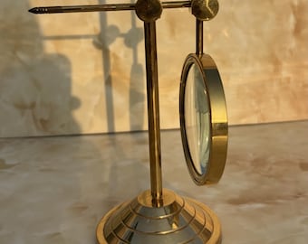 Stojak na lupę z mosiądzu w stylu vintage – regulowana dekoracja biurka w stylu steampunk
