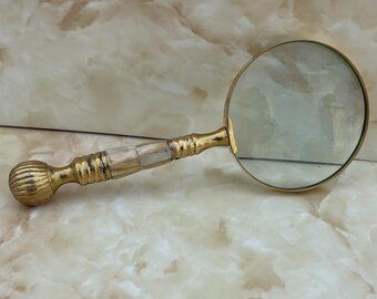 Luxury Brass Magnifying Glass with Handle | Vintage Handheld Magnifier | Antique Desk Décor | Collectors Gift | Reading & Office Accessory