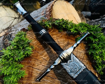 Handsmidd Witcher-svärdsreplika i kolstål med skida