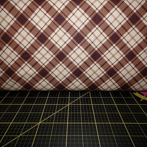 Kanvas. Moose Creek Lodge. Cabine Plaid Gris/Noir IMPRIMÉ NUMÉRIQUEMENT