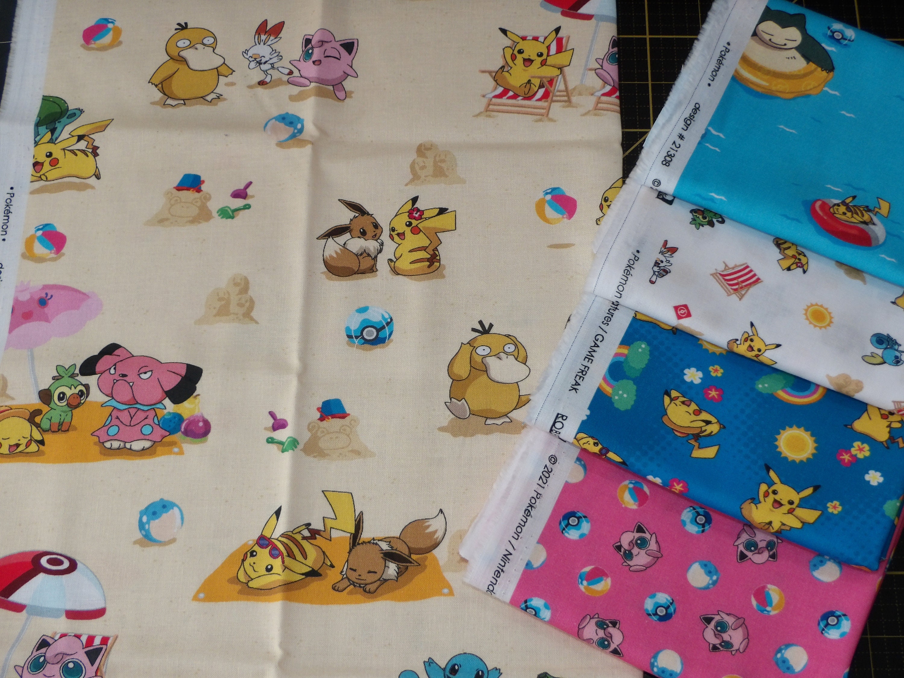 Pokémon verde água - Fat Quarter (45x55cm aproximadamente)…