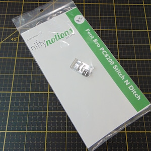 Foot Bro PC8200 Stitch N Ditch - stitch in the ditch Brother Sewing machine foot accessory