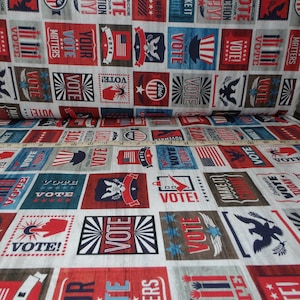 Może przedstawiać: Czerwono-biało-niebieska tkanina z powtarzającym się wzorem różnych wzorów z napisami "Vote" i "Make it Count".