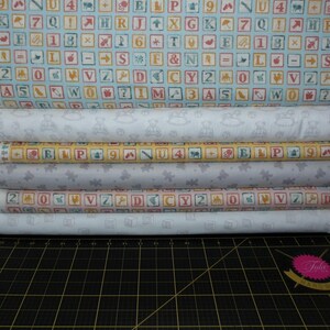 Little One's Nursery Fat Quarter-bundel - 6-delige genderneutrale vintage babyblokken en speelgoed FQ-set - 100% katoen - babykamer met klein volume