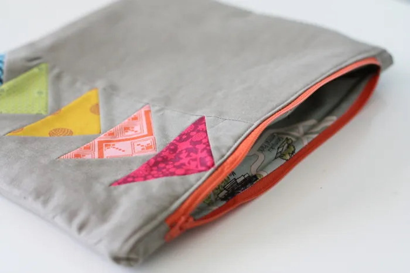 The Simple Simon Guide to Patchwork Quilting Book - Written by Liz and ...