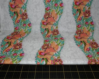 FreeSpirit. Tula Pink. ¡Rugido! Rubor Trifecta