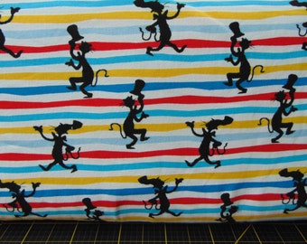 Robert Kaufmann. Dr.Seuss. The Cat in the Hat Stripe STRICK 58/60 cm breit