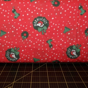 Springs Creative. Peanuts Holiday. Peanuts Snoopy Toss Red