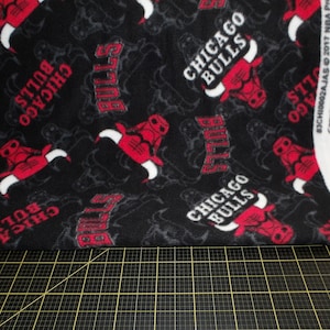 Camelot Fabrics. NBA Chicago Bulls Fleece 58/60 wide