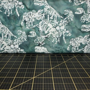Banyan Batik. Dinosaurus. Fossilized Teal BATIK