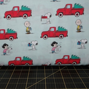 Springs Creative. Peanuts Holiday. Peanuts Red Truck Christmas Light Blue