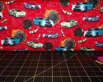 Estudio E. Rápido y salvaje. Coches Pequeños Rojos