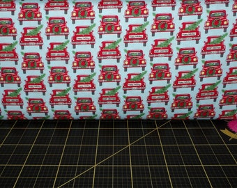 Kanvas. Country Christmas. Jolly Red Trucks Sky Blue