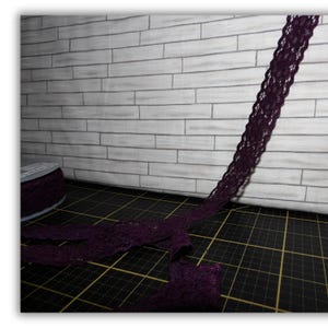 Dentelle florale élastique, 25 mm - Violet S09139-25-90 VIOLET - Bordure en dentelle pour lingerie STRETCH - Lot de bordures fabriquées en France de haute qualité