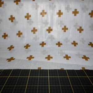 Riley Blake. Plus Print Gold DOUBLE GAUZE 55/56&quot; wide