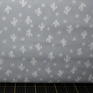 Moda. Pura raza II. Cactus Gris