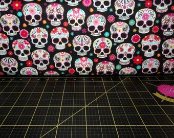 Timeless Treasures. Sugar Skulls Black