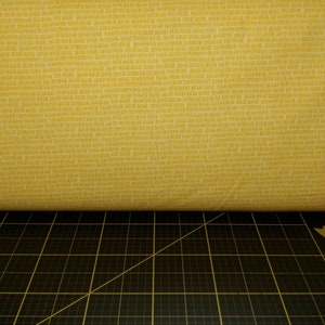 Michael Miller. Jungle Safari. Rainforest Yellow