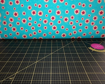 QT Fabrics. Hey Cowgirl. Star Toss Light Jade