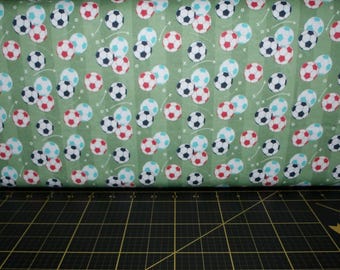Paintbrush Studio. KC Fotboll. Fotbollsplan - Damernas nuvarande Kansas City fotbollslag Tyg