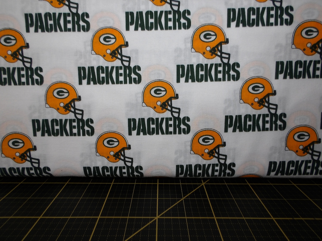 Packer Material Fabric Traditions. NFL Green Bay Packers Allover White - 56/58 Inches ...