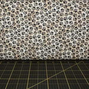 QT Fabrics. For The Love Of Labs. Dog Prints Cream
