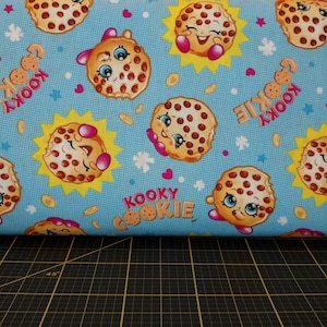 Springs Creative. Shopkins Cookie with the Look