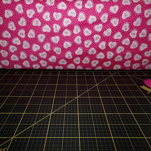 Patrick Lose. Celebrations. Flirty Hearts Pink - Valentine&#39;s Day Heart Fabric