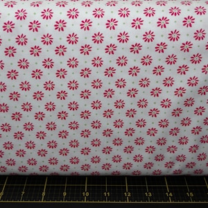 Contempo. Lemon Squeezy. Daisy Multi White