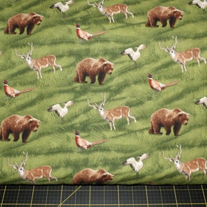 Blank Quilting. Sunrise Ridge. Animals in Grass