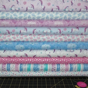 Snuggle in the Jungle Flannel Stripe Pink - Jessica Flick - PER QUARTER METRE Snuggle in the Jungle Flannel Stripe Pink - Jessica Flick - PER QUARTER METRE