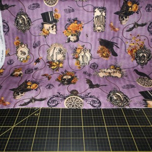 Robert Kaufman. Dreadful Delights. Halloween Thistle