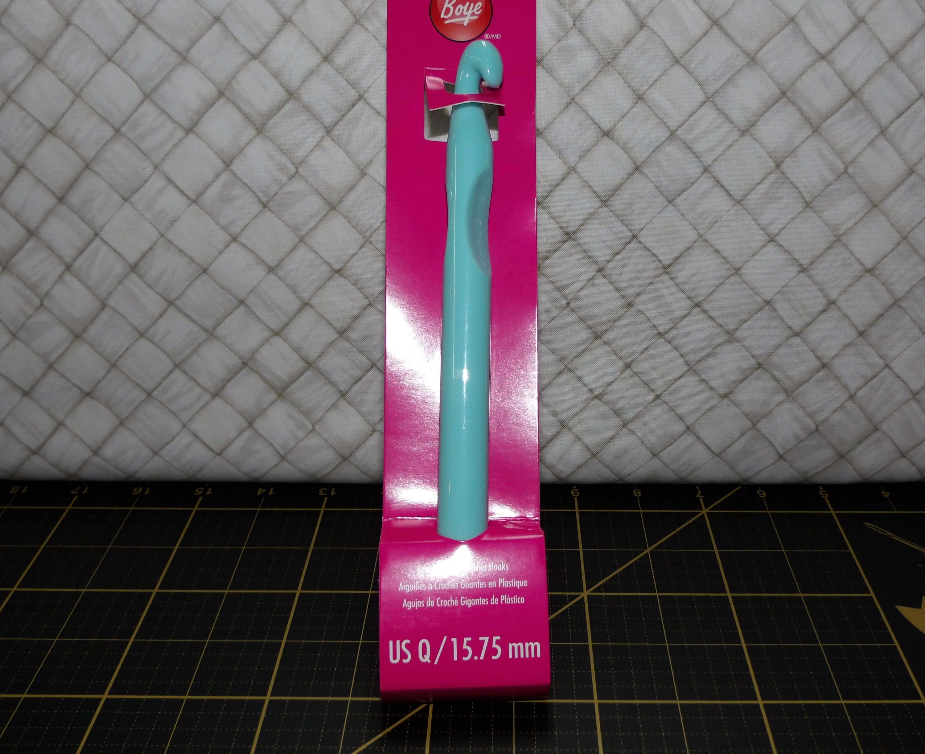 Jumbo Plastic Crochet Hook 8 size Q, #9