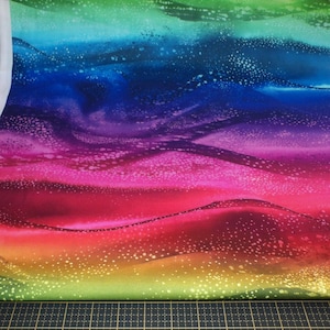 Freckle & Lollie. Pacifica Rainbow. Textured Wave Red/Multi
