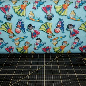 Kanvas. Mi héroe. Super Chicos Turquesa