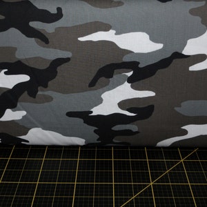 Windham Fabrics. Camo. Woodland Camo Grey/White