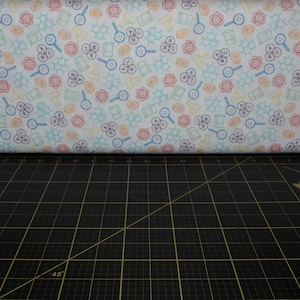 Windham Fabrics. It&#39;s Elementary! Chem Lab Multi