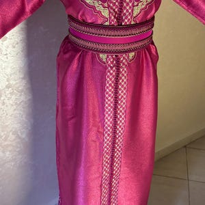 Vintage Moroccan Fuchsia Caftan – Gold Embroidered One Piece with Belt | Takchita | Wedding, Henna & Eid Party Dress