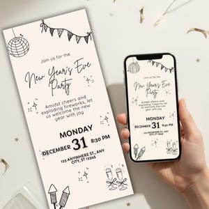 K&ouml;nnte beinhalten: Eine Einladung zur Silvesterparty und ein Smartphone, das dieselbe Einladung anzeigt. Die Einladung ist cremefarben mit schwarzem Text und Illustrationen, darunter Feuerwerk und Sektgl&auml;ser. Das Datum ist der 31. Dezember.