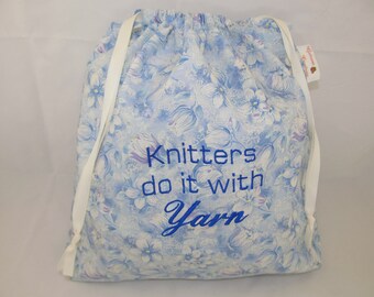 Bag Embroidered Knitters do it with Yarn