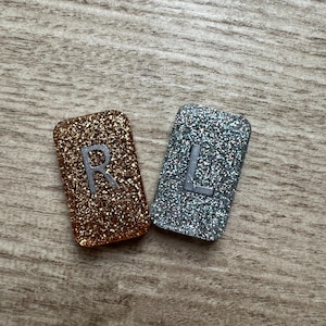 Set of 2 small fine glitter X-ray markers (right and left), 2 or 3 lead initials, custom