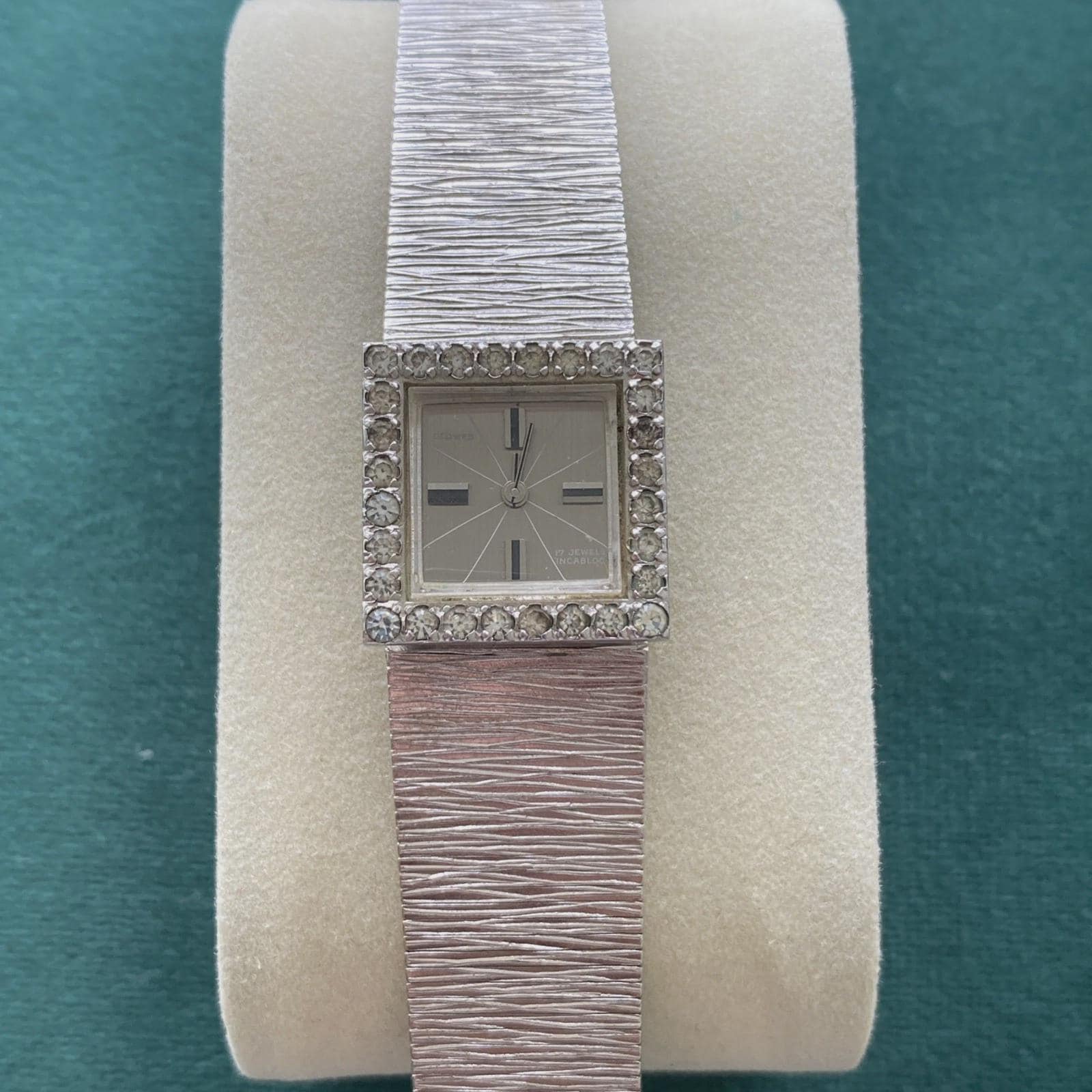 Montre Enfant Eurotec Genevre 17 Rubis Mécanique - Occasion à Réparer - Cadran Noir Aiguilles Fluo