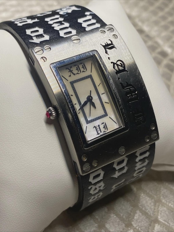 L.A.M.B. Watch by Gwen Stefani NWT Gwen Stefani L.A.M.B. White Black Leather Band Gold Face  main image 2