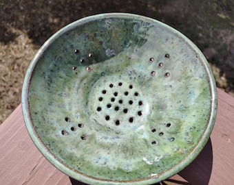 Bol de cerámica artesanal para frutas – Elige tu esmalte, cerámica con efecto acuarela azul/verde