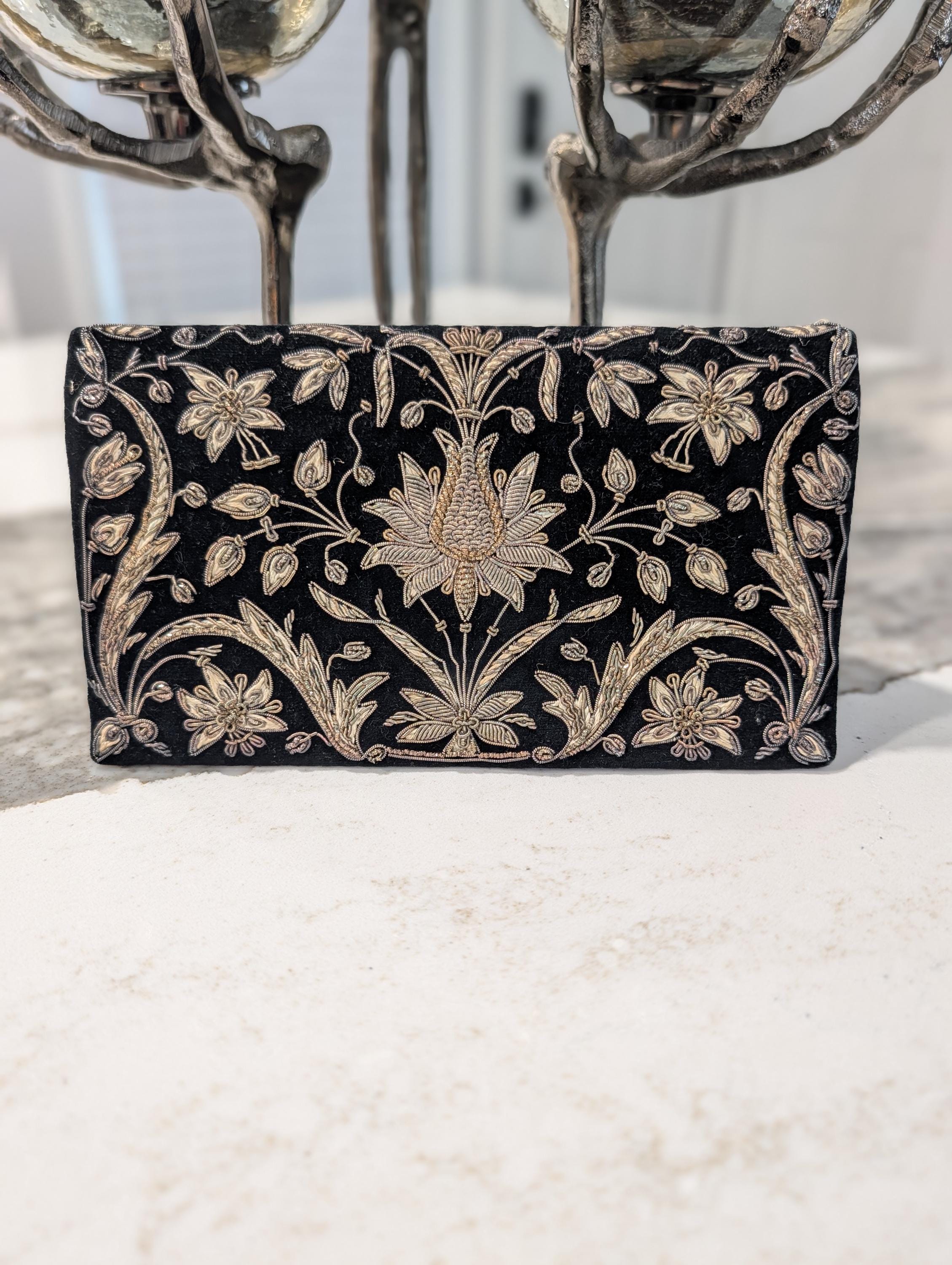 Vintage Ganeshi Lall & Son Velvet Zardozi Clutch Bag | Silver