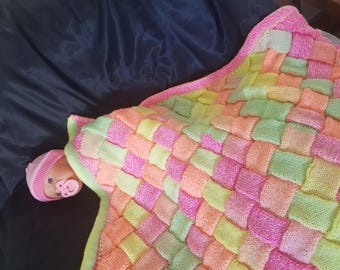 Coperta per culla/carrozzina per neonata lavorata a mano
