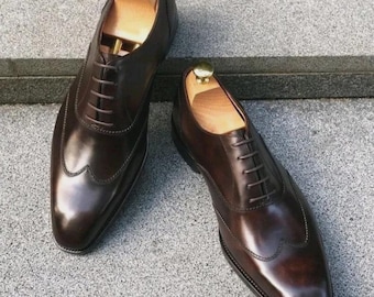 Zapatos Oxford de vestir formales para hombre, de piel marrón oscuro, hechos a mano, con cordones y puntera de ala.