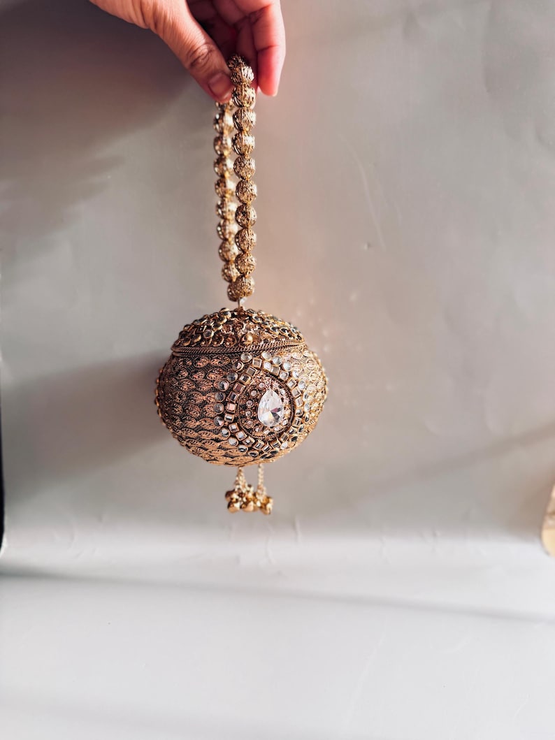 Mini Kundan Potli Bag, Indian Wedding Favor Bag, Bridal Potli Purse, Ethnic Clutch, Handmade Beaded Potli, Mehndi Gift Pouch image 5